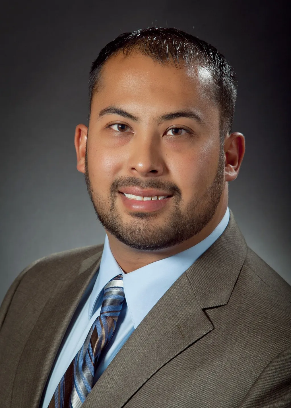 Dr. Robert Natividad Jr., D.C.